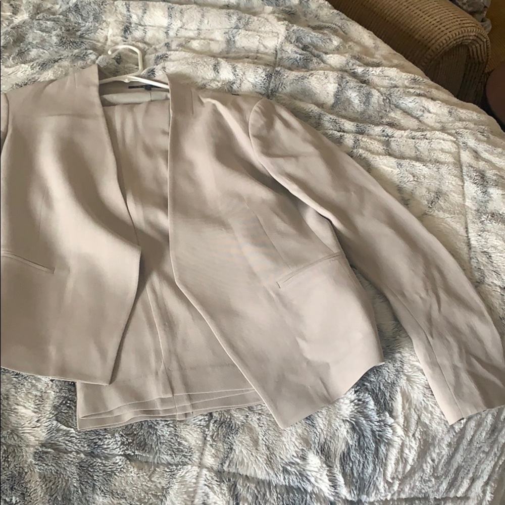 Theory Beige Women’s Pant Suit
